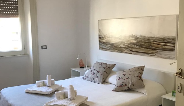 Via Madonna dei Monti next to Flavian Amphitheater- special offer