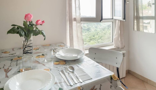 Awesome apartment in Castelnuovo di Porto