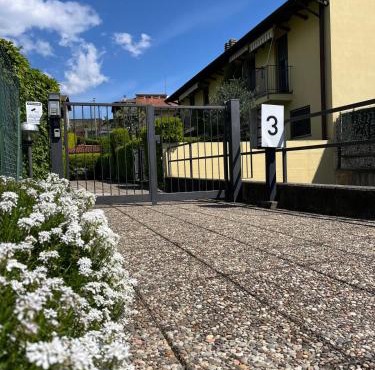 OnSuite With Wiew Near COMO