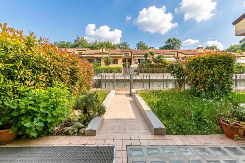 Juliette House: Shared Pool & Relax - Happy Rentals