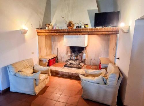 Authentic Tuscany Escape with Garden, Near Siena & Chianti