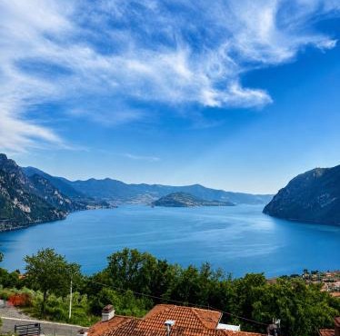 Iseo Collection
