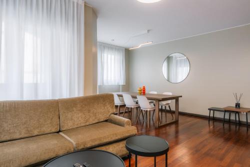 R Quercia House