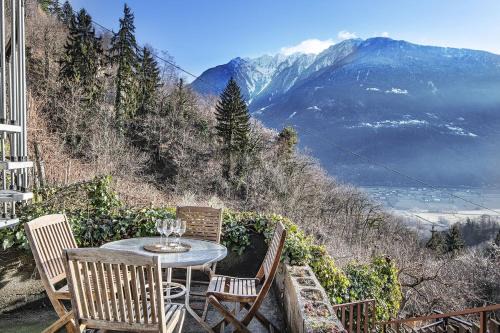 Peaceful Alpine House near Sentiero Valtellina